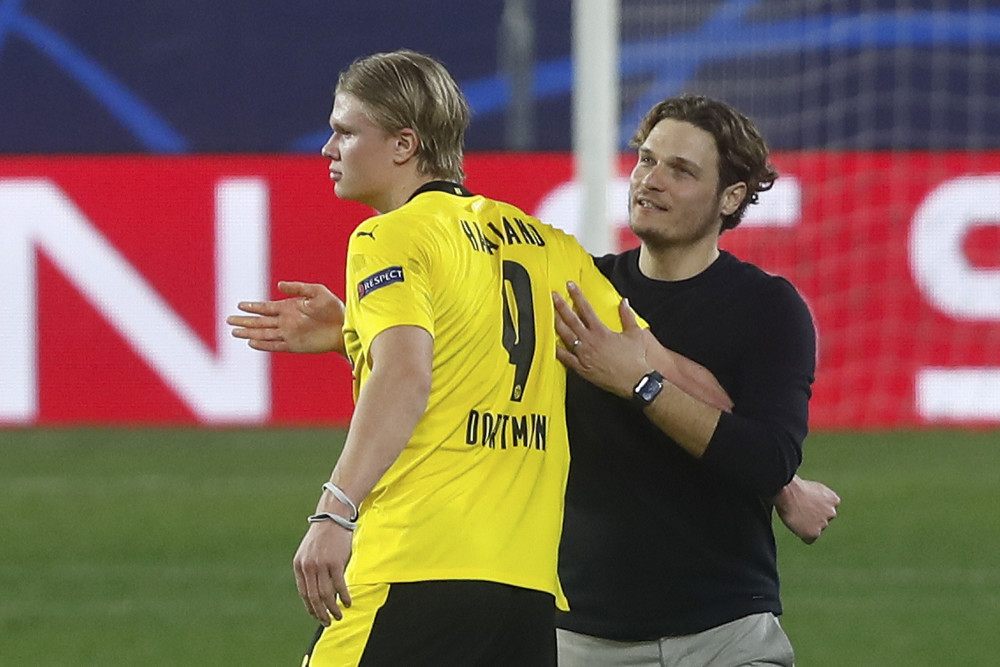 必须以高额 必须以高额