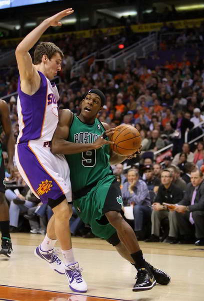 横扫更为球 横扫更为球