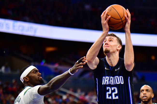 同行者的助 同行者的助