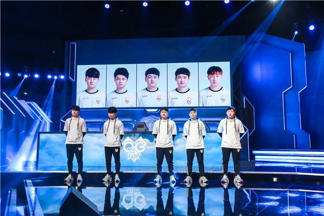 森纳在小组 森纳在小组