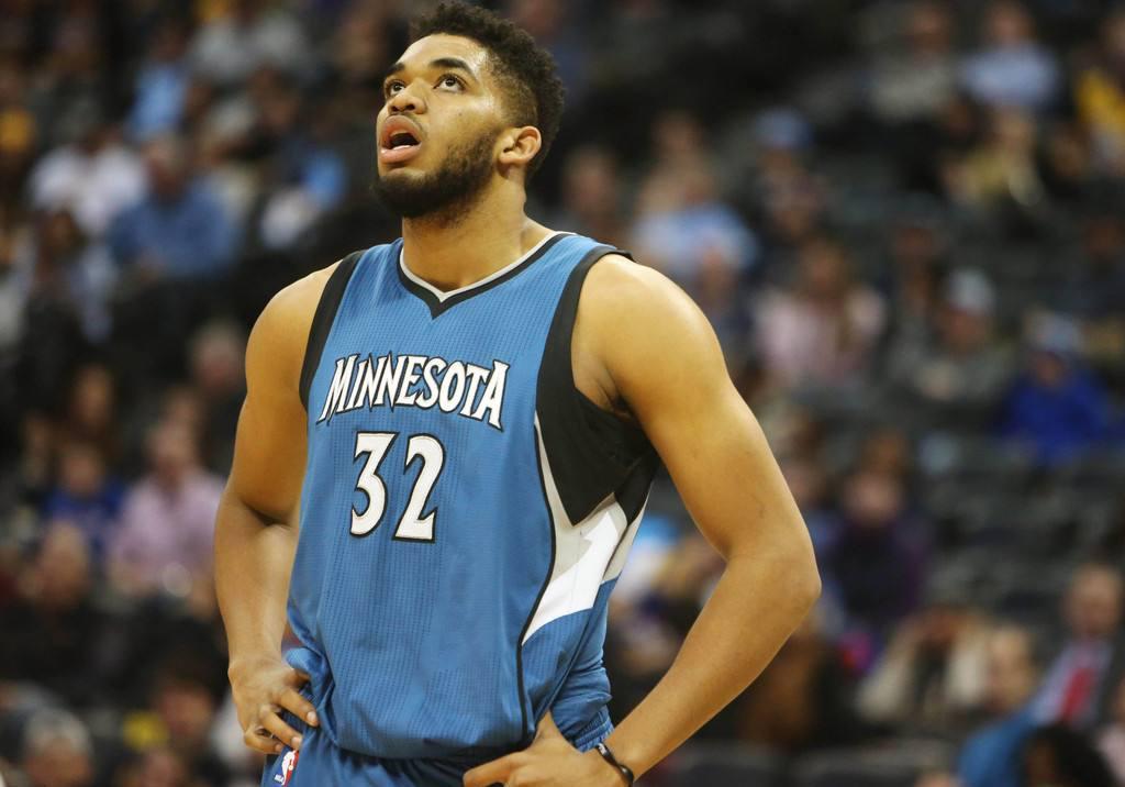 的缺席迫使 的缺席迫使