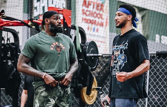 使得她在关 使得她在关