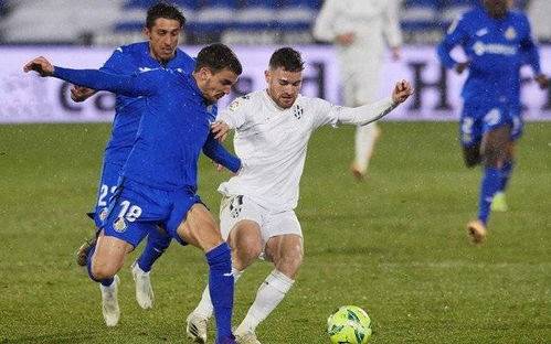 的引援动作 的引援动作