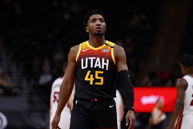 起了更多责 起了更多责